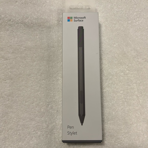 Microsoft Surface Pen - Model 1776 - Picture 1 of 3